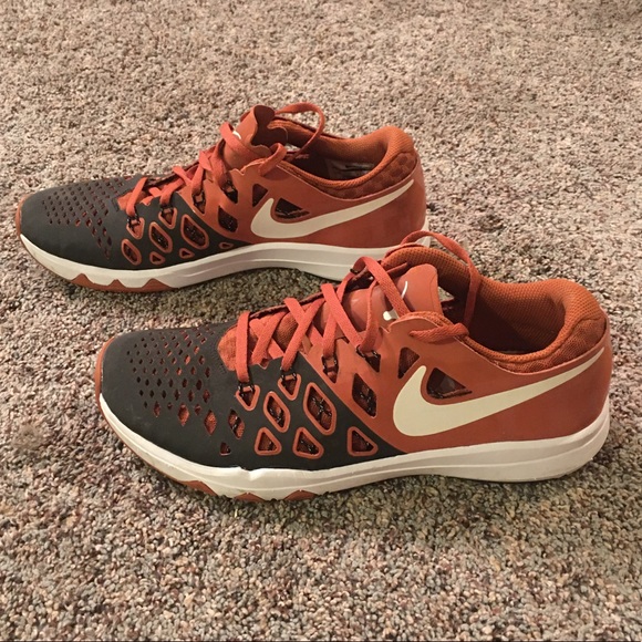 longhorn tennis shoes